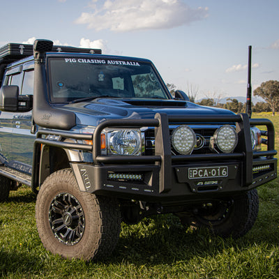 ‘Pig Chasing Australia’ Window Banner Sticker